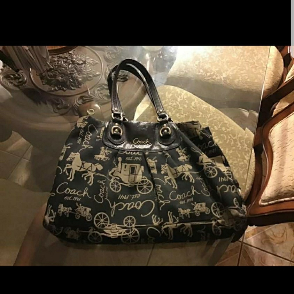 Coach purse